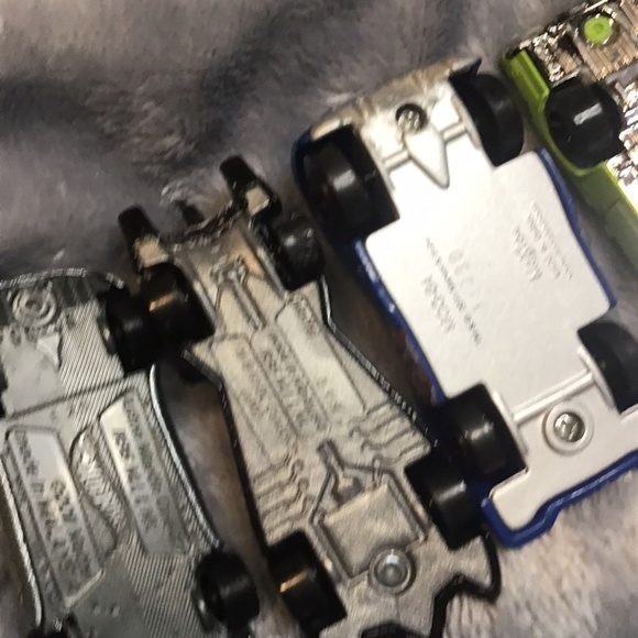 Various collectors hot wheels cars, great shape, 007, Batman - Picture 5 of 16